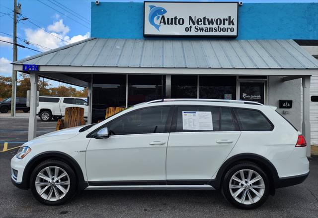 used 2017 Volkswagen Golf Alltrack car, priced at $17,880