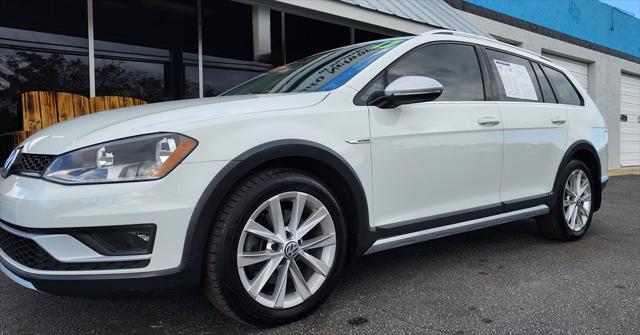 used 2017 Volkswagen Golf Alltrack car, priced at $17,880