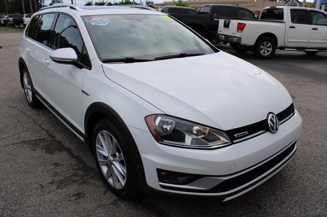 used 2017 Volkswagen Golf Alltrack car, priced at $17,880