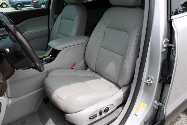 used 2019 GMC Acadia car, priced at $17,995