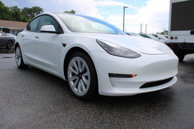 used 2021 Tesla Model 3 car, priced at $27,995
