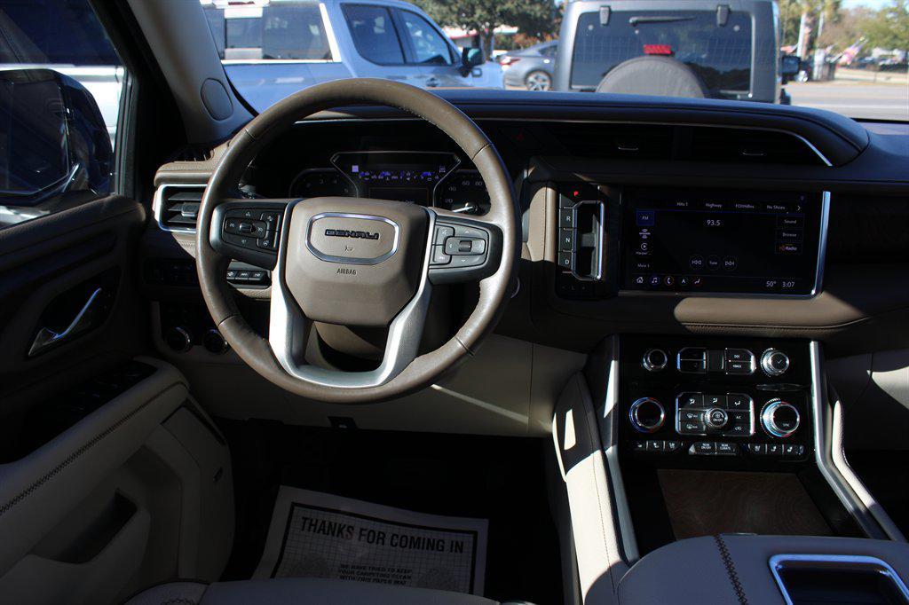 used 2021 GMC Yukon XL car, priced at $49,995