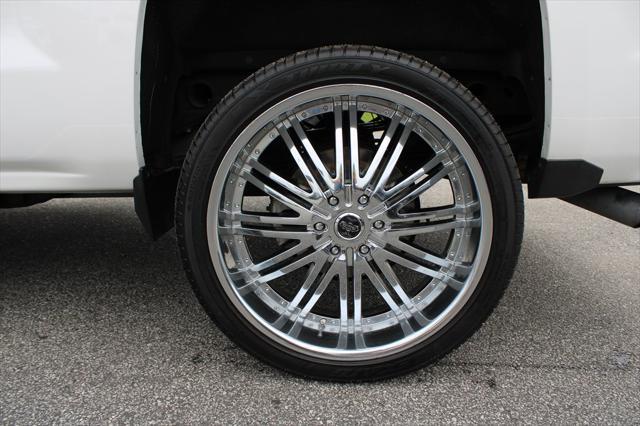used 2015 Chevrolet Silverado 1500 car, priced at $18,995