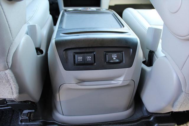 used 2020 Toyota Sienna car, priced at $24,999