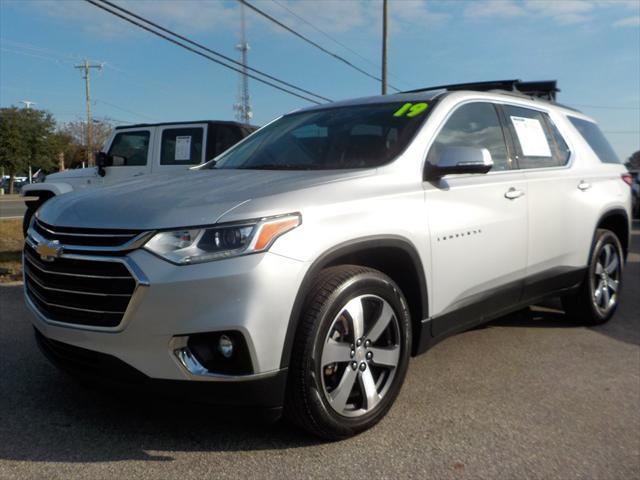 used 2019 Chevrolet Traverse car, priced at $18,999