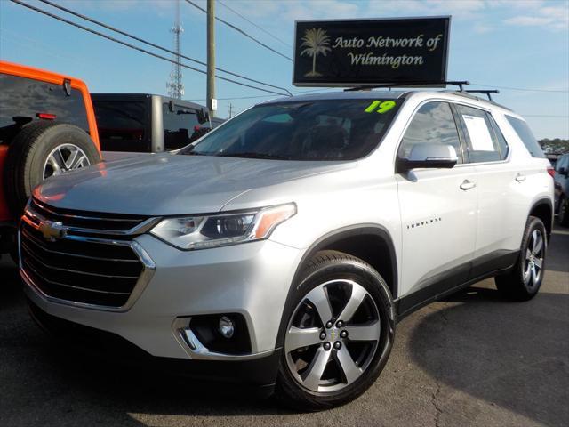 used 2019 Chevrolet Traverse car, priced at $18,999