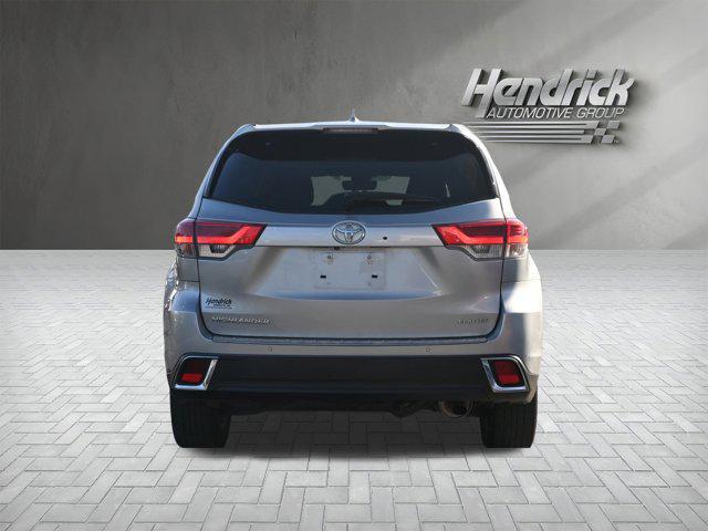 used 2019 Toyota Highlander car, priced at $32,990