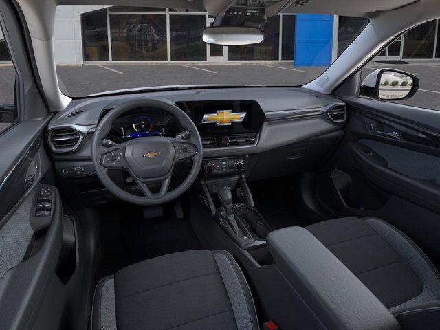 new 2025 Chevrolet TrailBlazer car, priced at $27,595