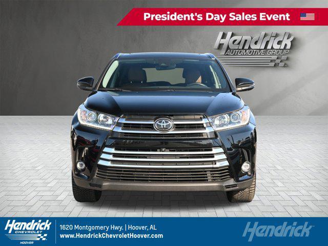 used 2019 Toyota Highlander car, priced at $29,885