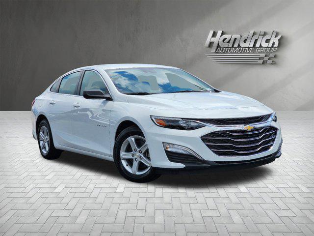 new 2024 Chevrolet Malibu car, priced at $26,195