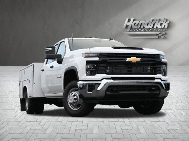 new 2024 Chevrolet Silverado 3500 car, priced at $78,648