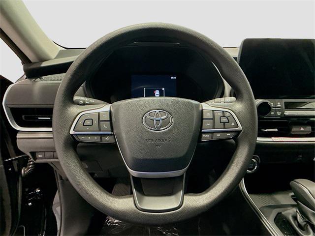 new 2025 Toyota Highlander car, priced at $42,688