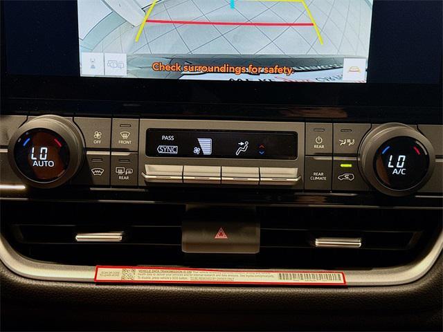 new 2025 Toyota Highlander car, priced at $42,688