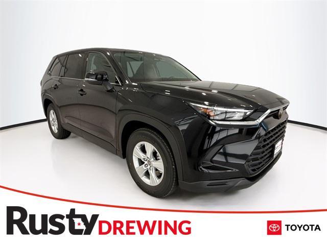 new 2025 Toyota Highlander car, priced at $42,688