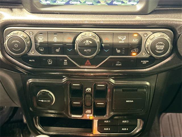 used 2022 Jeep Gladiator car, priced at $36,155