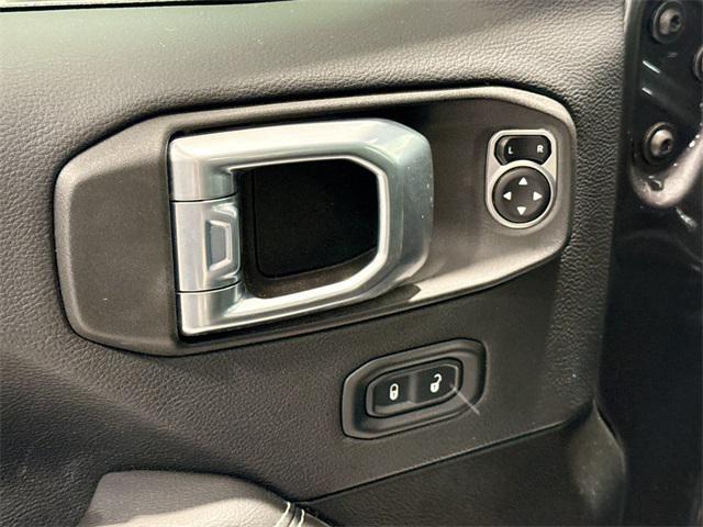 used 2022 Jeep Gladiator car, priced at $36,155