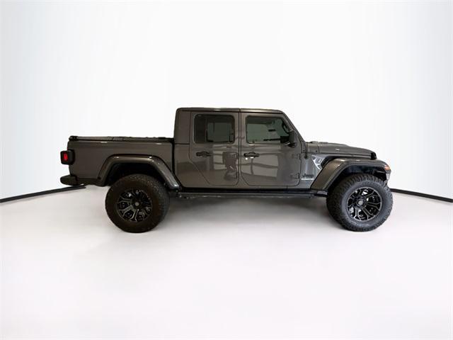 used 2022 Jeep Gladiator car, priced at $36,155