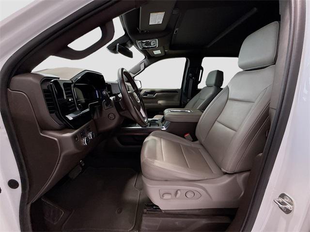 used 2022 GMC Sierra 1500 car, priced at $42,002