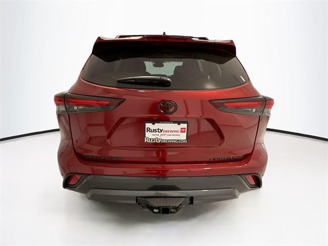 new 2026 Toyota Highlander car, priced at $55,291