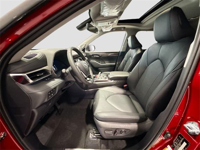 new 2026 Toyota Highlander car, priced at $55,291