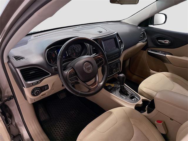 used 2019 Jeep Cherokee car, priced at $15,782