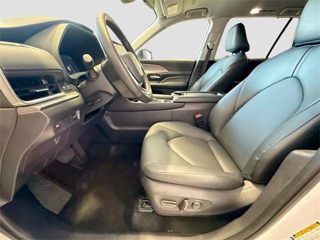 used 2025 Toyota Grand Highlander car, priced at $45,486