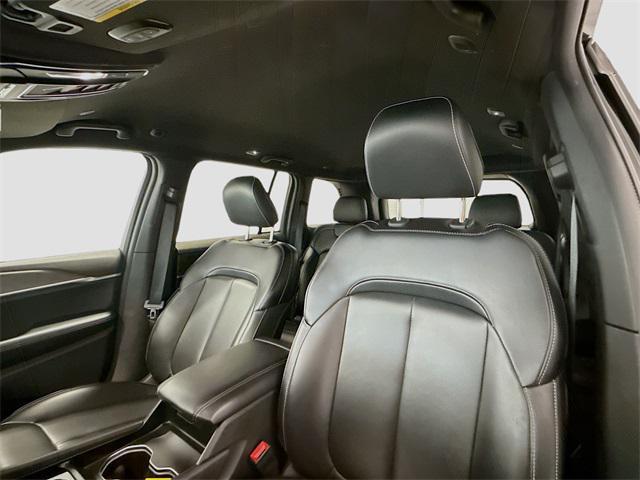 used 2024 Jeep Grand Cherokee car, priced at $40,617