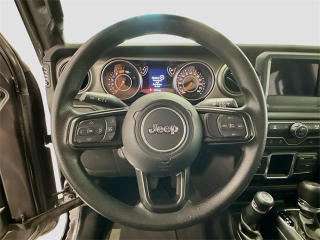 used 2022 Jeep Wrangler Unlimited car, priced at $27,900