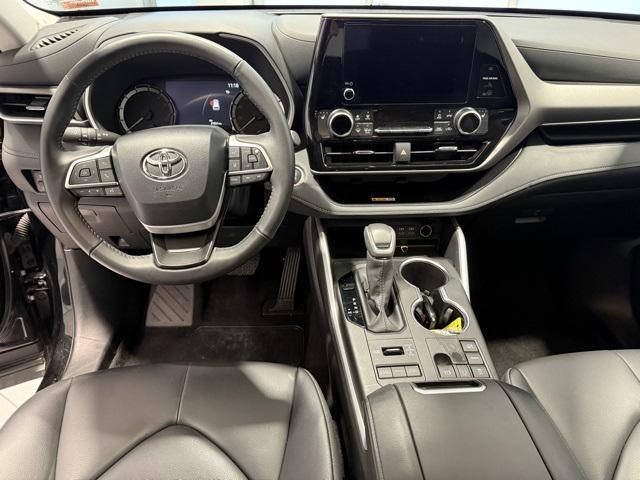 used 2024 Toyota Highlander car, priced at $44,953