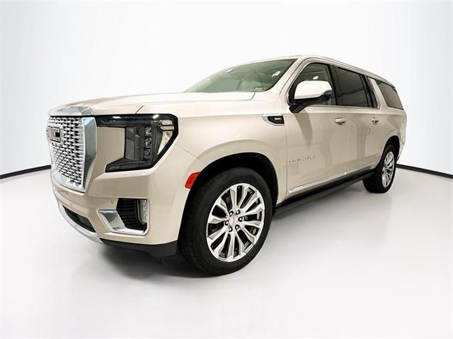 used 2022 GMC Yukon XL car, priced at $45,446