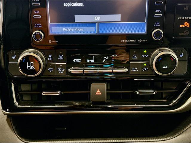 used 2022 Toyota Highlander Hybrid car, priced at $39,716