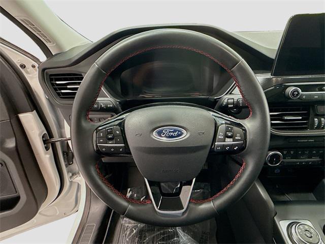 used 2022 Ford Escape car, priced at $21,572