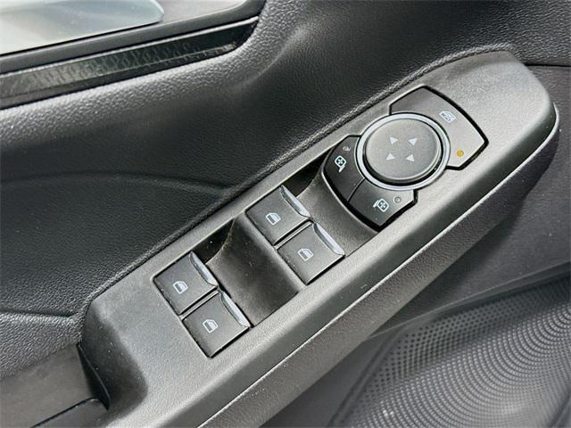 used 2022 Ford Escape car, priced at $21,572