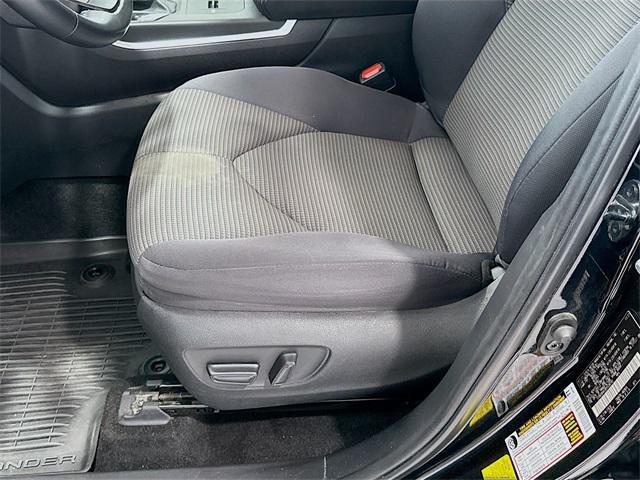 used 2024 Toyota Highlander car, priced at $39,372