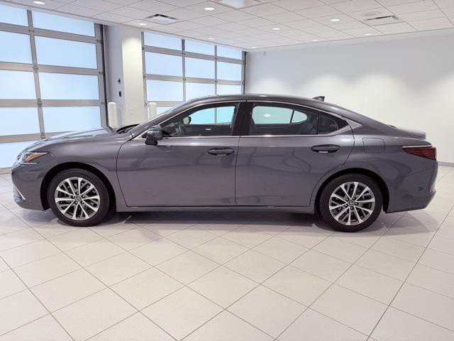 used 2024 Lexus ES 350 car, priced at $46,307