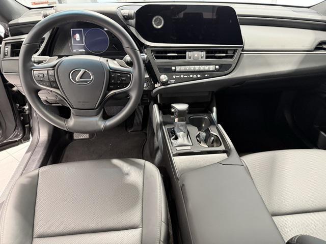 used 2024 Lexus ES 350 car, priced at $46,307