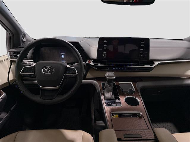 used 2022 Toyota Sienna car, priced at $38,438