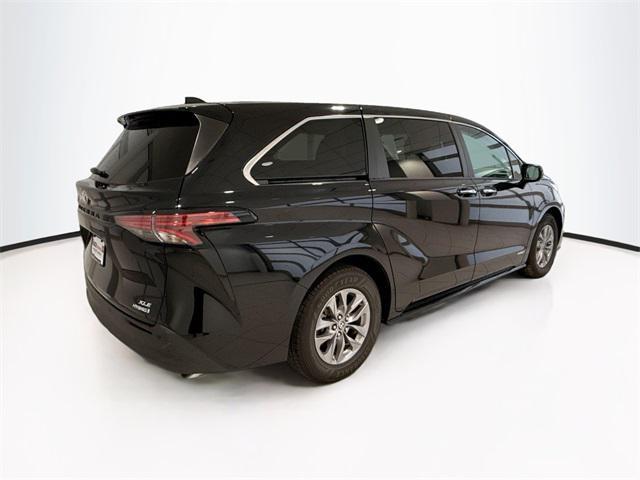 used 2021 Toyota Sienna car, priced at $33,200