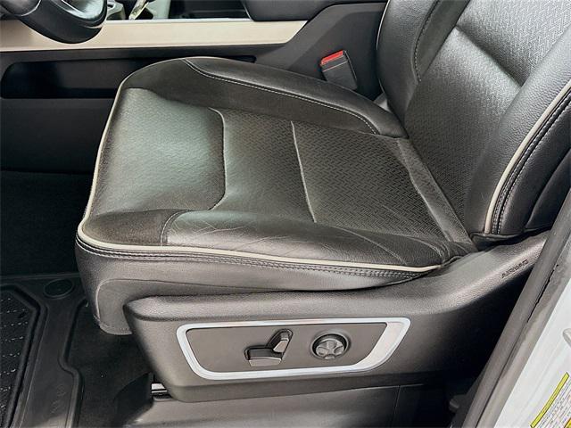 used 2021 Ram 1500 car, priced at $31,058