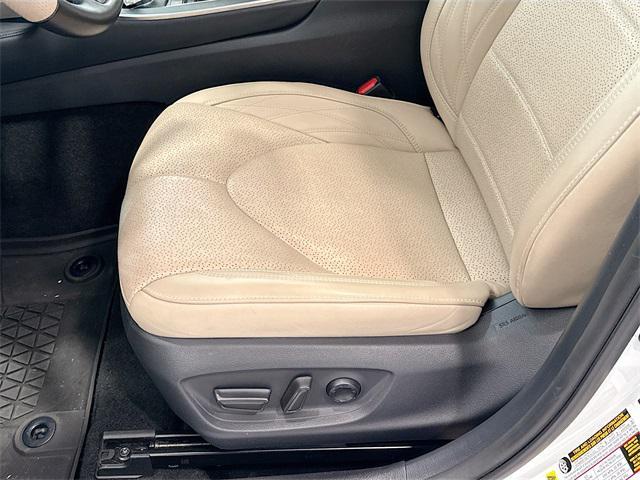 used 2019 Toyota Avalon Hybrid car, priced at $35,477