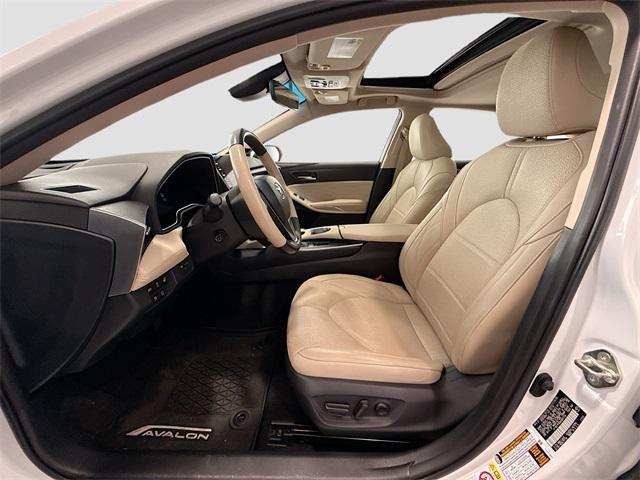 used 2019 Toyota Avalon Hybrid car, priced at $35,477