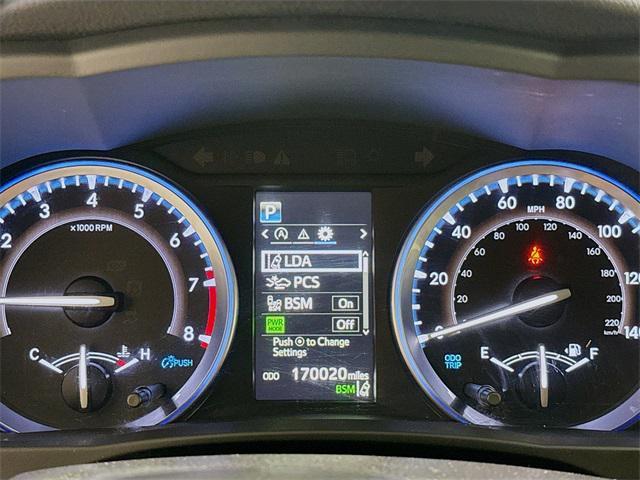 used 2019 Toyota Highlander car, priced at $22,833