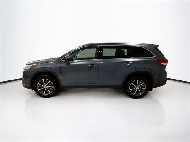 used 2019 Toyota Highlander car, priced at $22,833