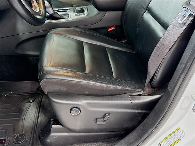 used 2022 Jeep Grand Cherokee car, priced at $28,373