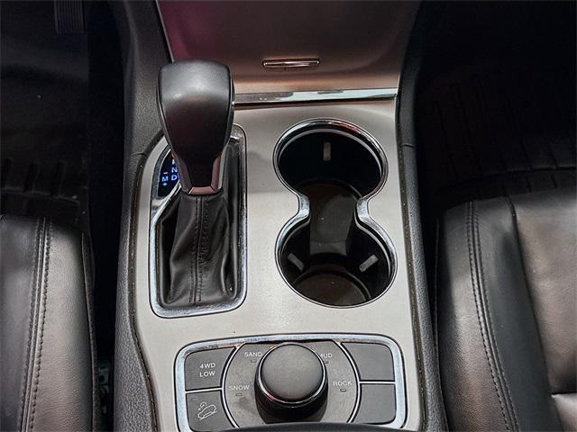 used 2022 Jeep Grand Cherokee car, priced at $28,373