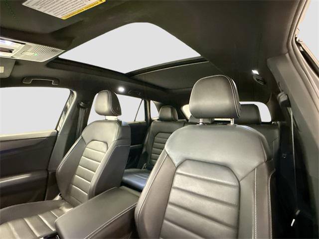 used 2024 Volkswagen Atlas Cross Sport car, priced at $38,900