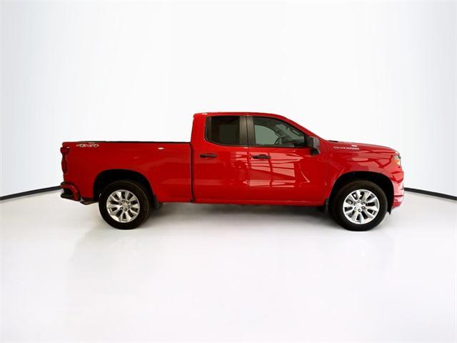 used 2025 Chevrolet Silverado 1500 car, priced at $38,626