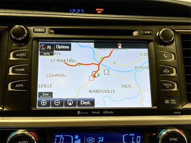 used 2016 Toyota Highlander car, priced at $19,096
