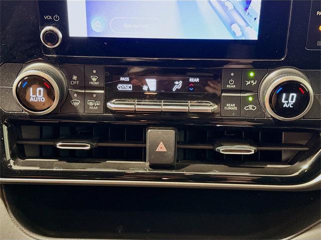 used 2023 Toyota Highlander car, priced at $37,064