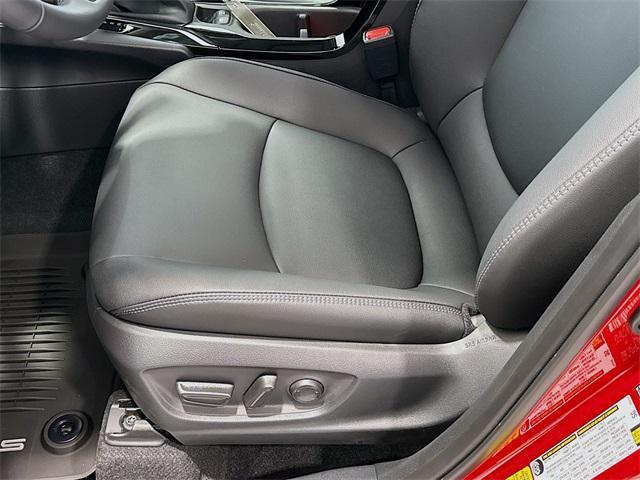 new 2025 Toyota Corolla Cross car, priced at $33,747
